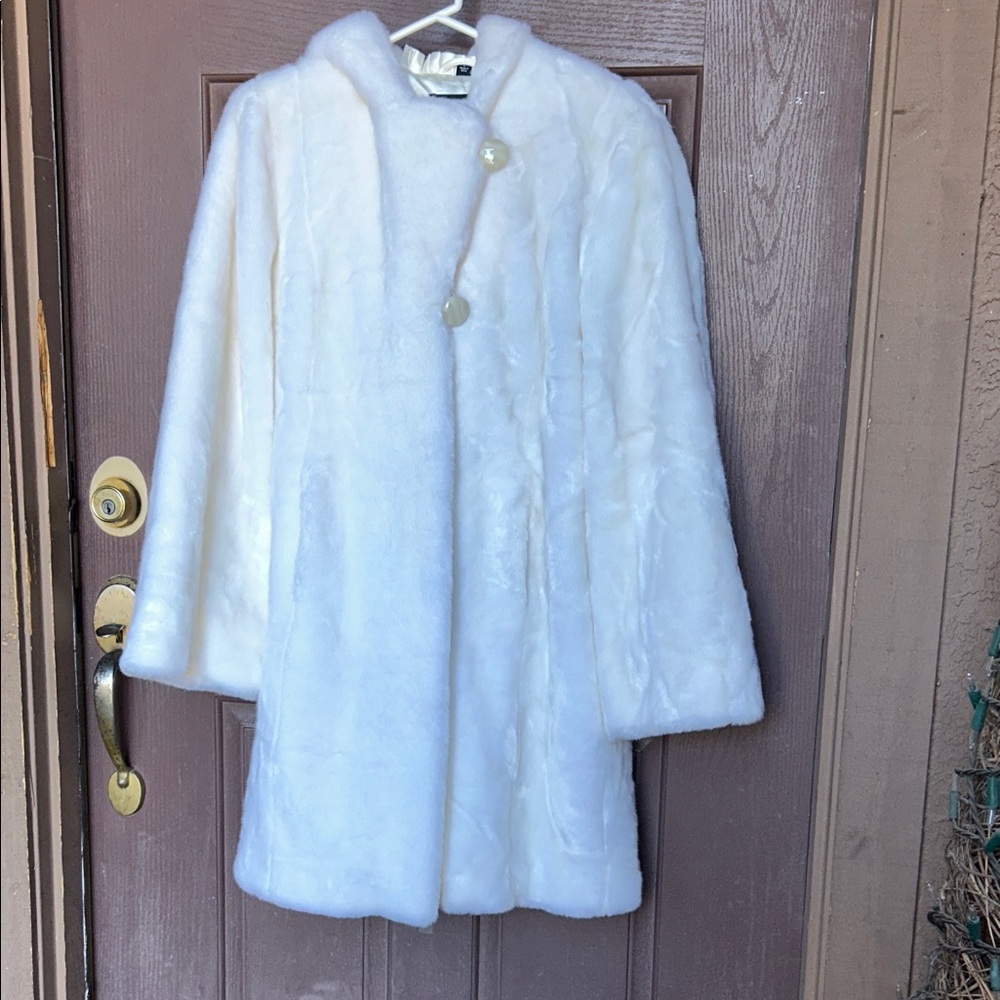 Pamela McCoy Cream Teddy Jacket